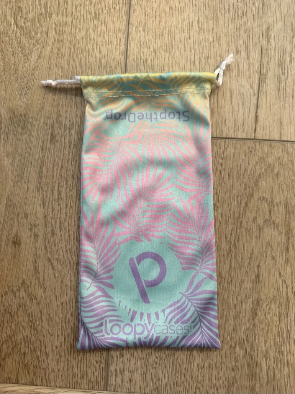 Loopy Case Pastel Green Iridescent Aquamarine Dream iPhone 13 Pro